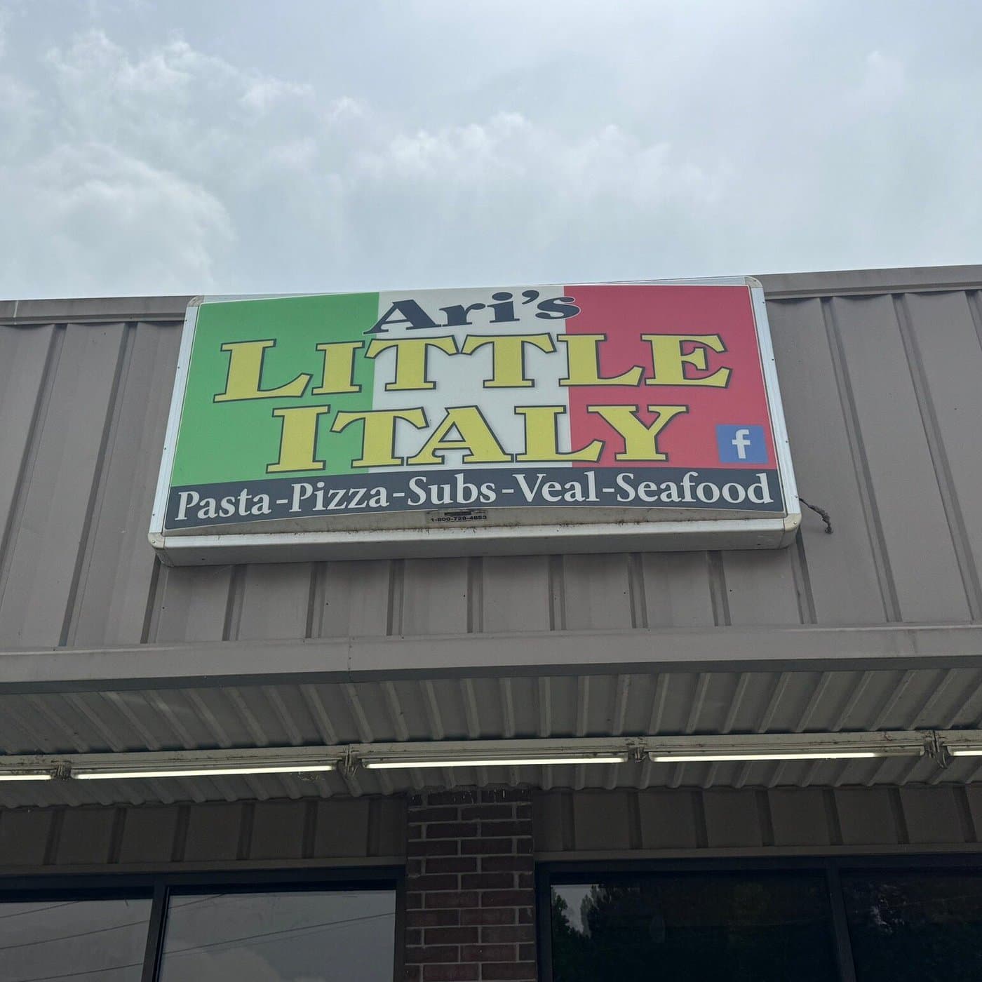 Ari’s Little Italy in Glenwood Arkansas